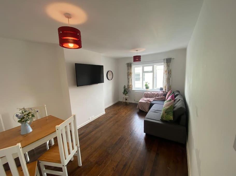 Brighton New Apartment Free Parking Sleeps 6 Eksteriør bilde