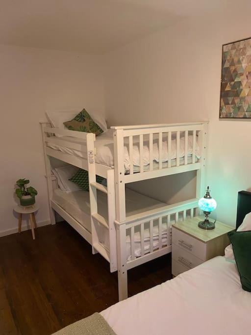 Brighton New Apartment Free Parking Sleeps 6 Eksteriør bilde